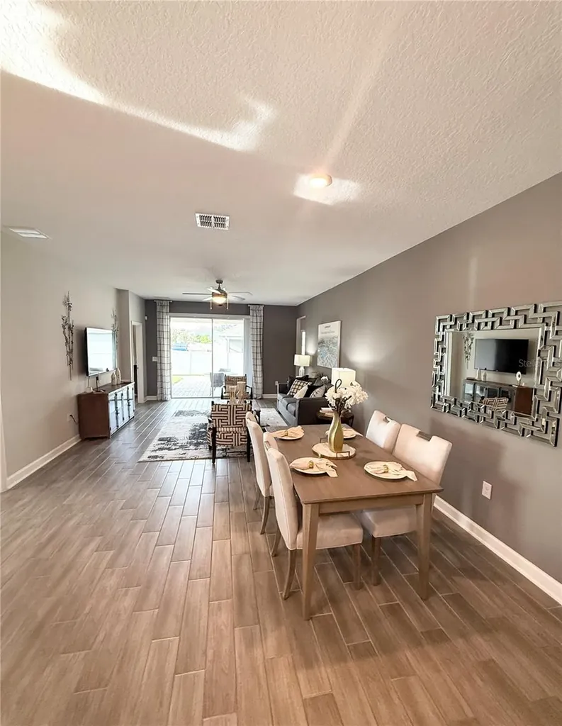 2396 Volunteer Avenue Kissimmee FL 34744