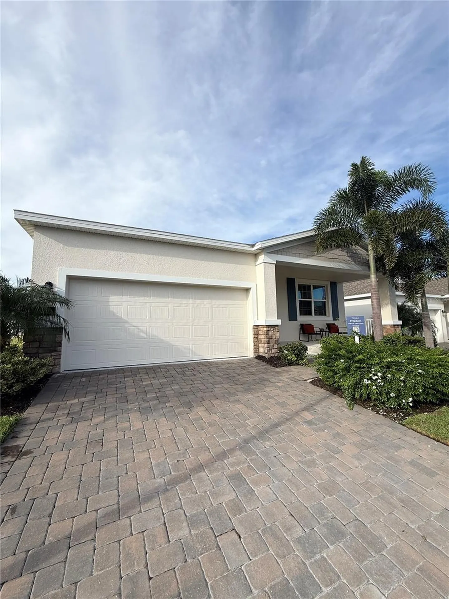 2396 Volunteer Avenue Kissimmee FL 34744