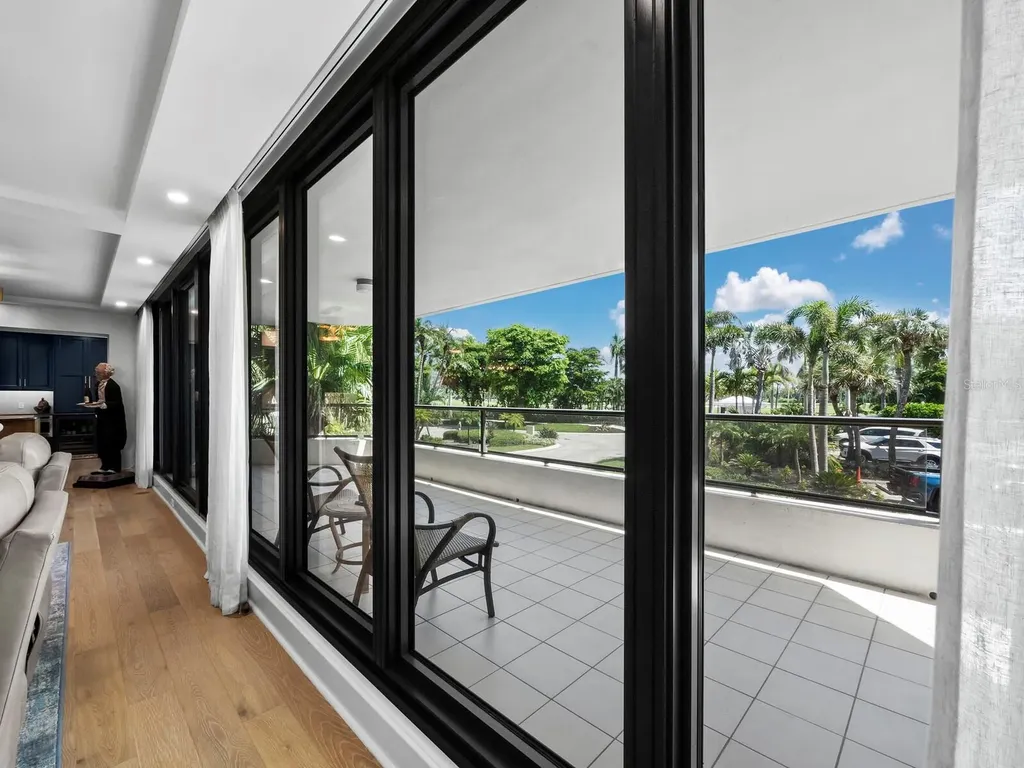 565 Sanctuary Drive Longboat Key FL 34228