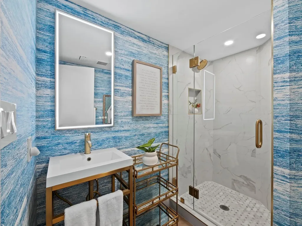 565 Sanctuary Drive Longboat Key FL 34228