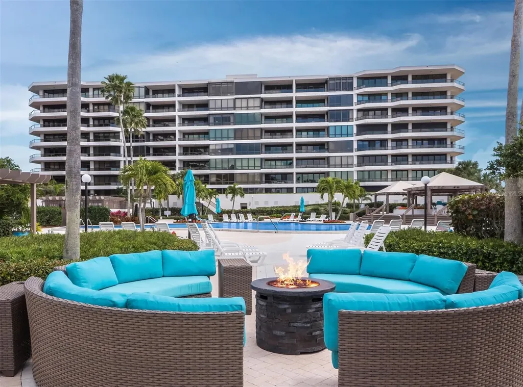 565 Sanctuary Drive Longboat Key FL 34228