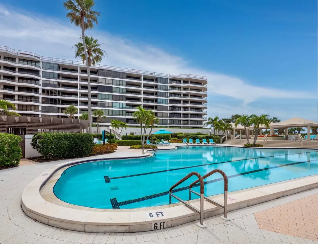 565 Sanctuary Drive Longboat Key FL 34228