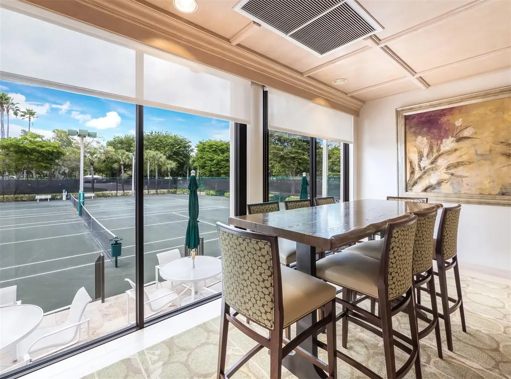 565 Sanctuary Drive Longboat Key FL 34228