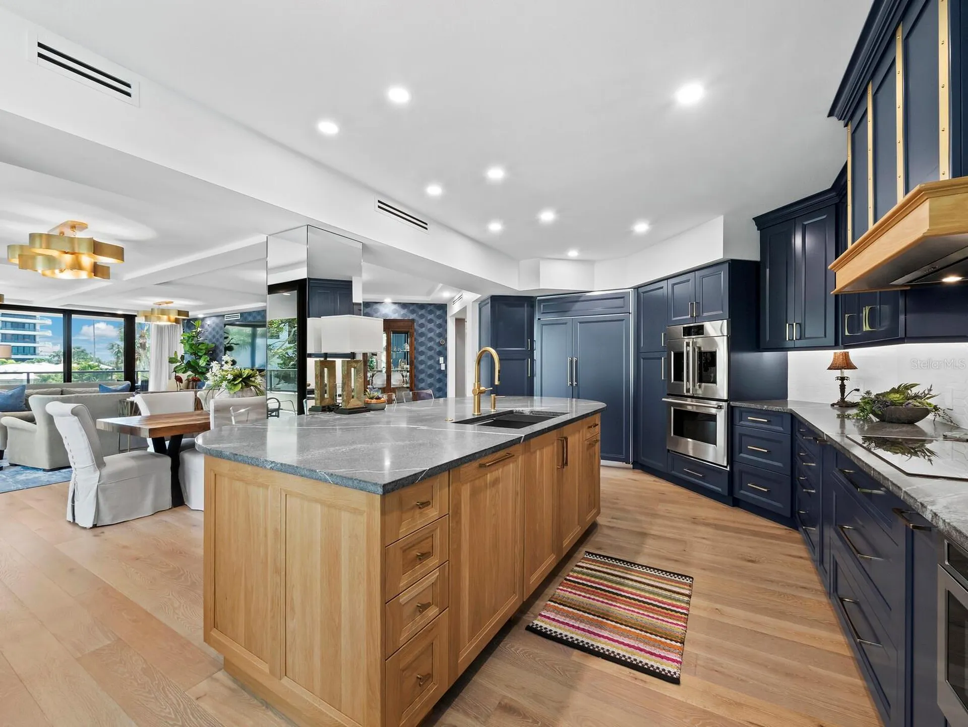 565 Sanctuary Drive Longboat Key FL 34228