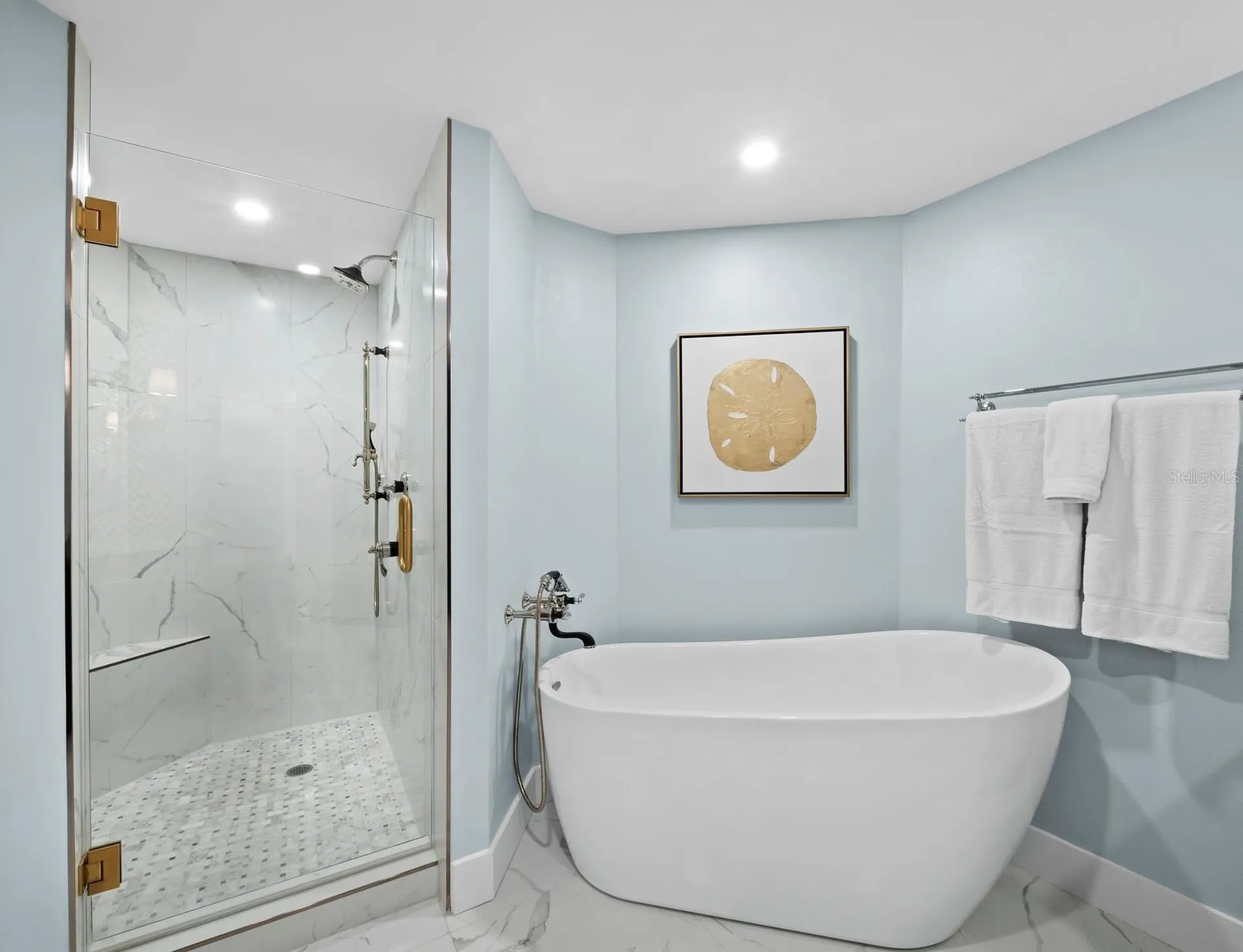 565 Sanctuary Drive Longboat Key FL 34228