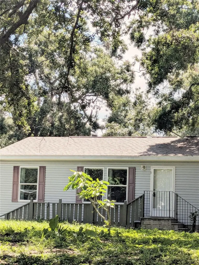 2416 S 67th Street Tampa FL 33619