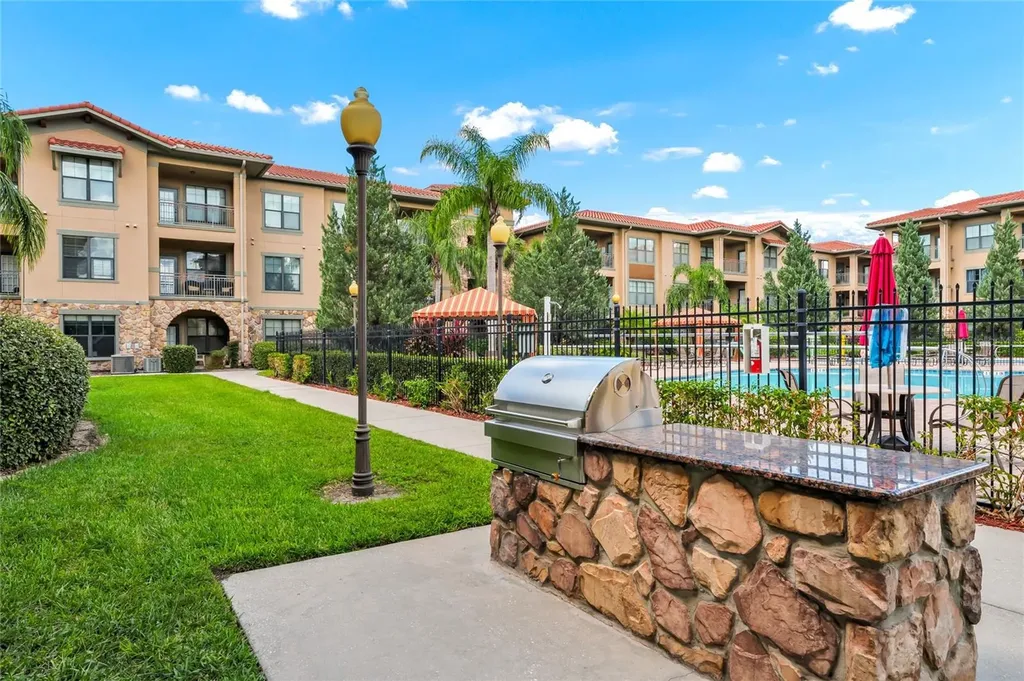 903 Charo Parkway Davenport FL 33897