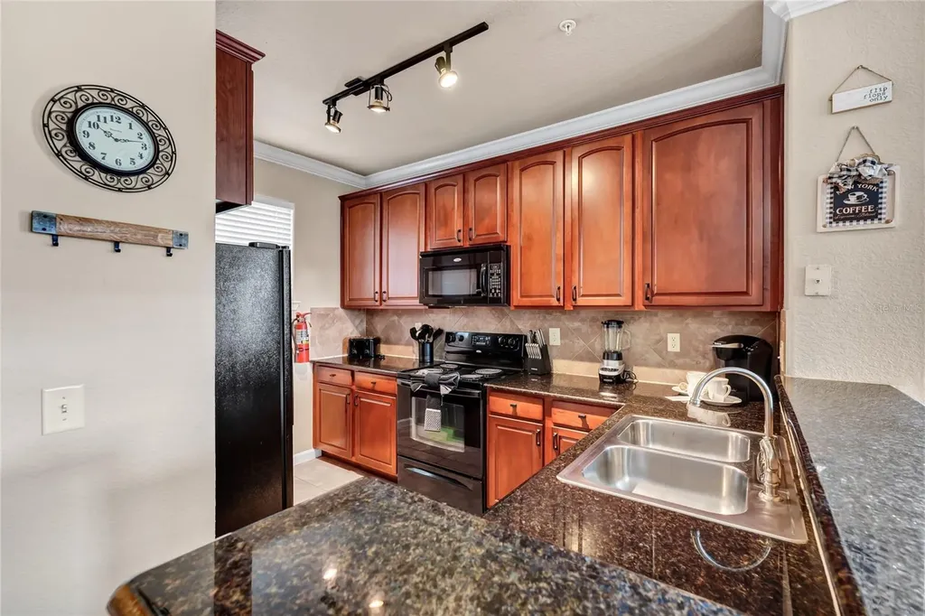 903 Charo Parkway Davenport FL 33897