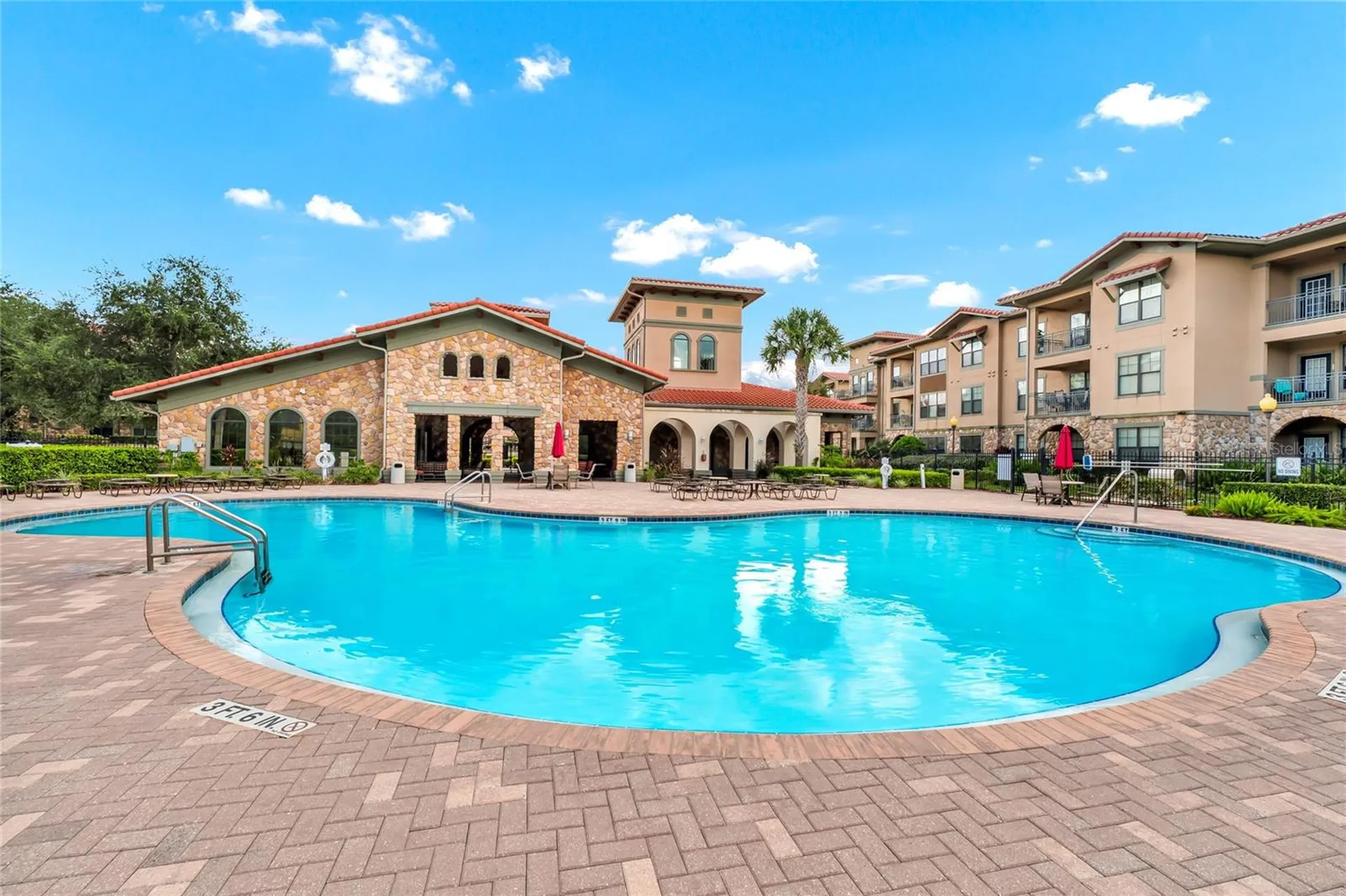 903 Charo Parkway Davenport FL 33897