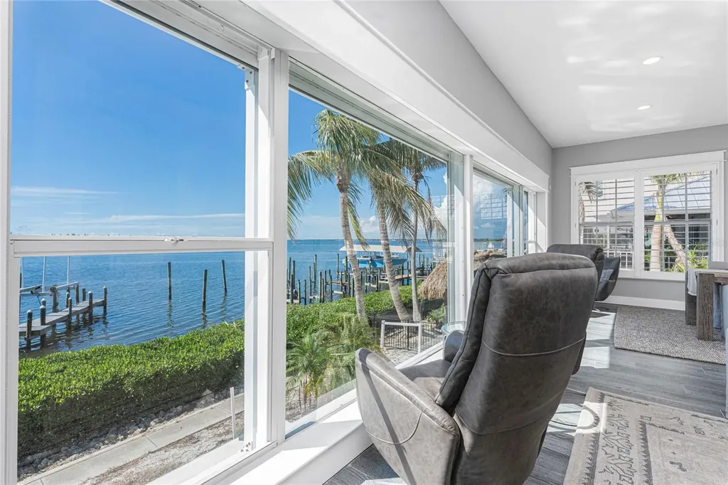 1380 Beach Road Englewood FL 34223