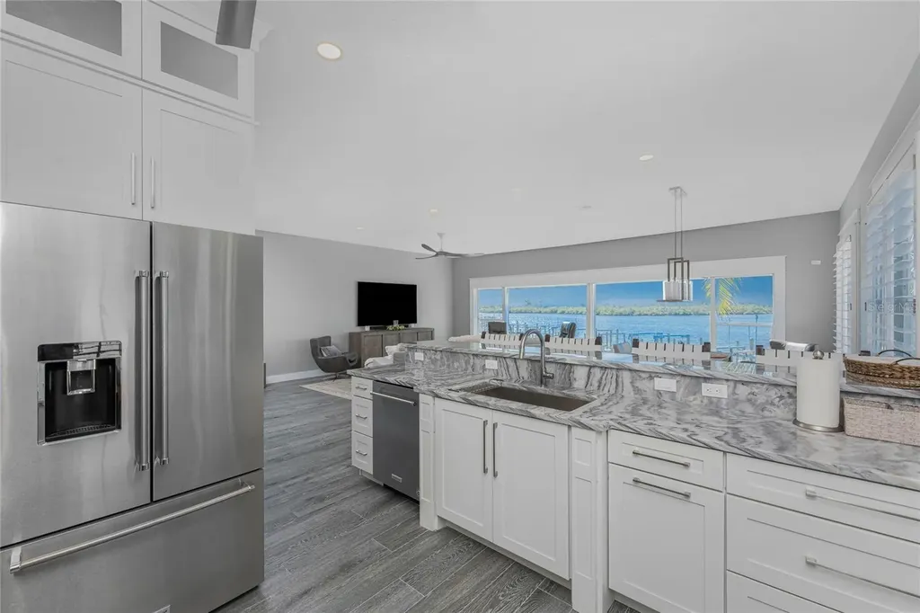 1380 Beach Road Englewood FL 34223