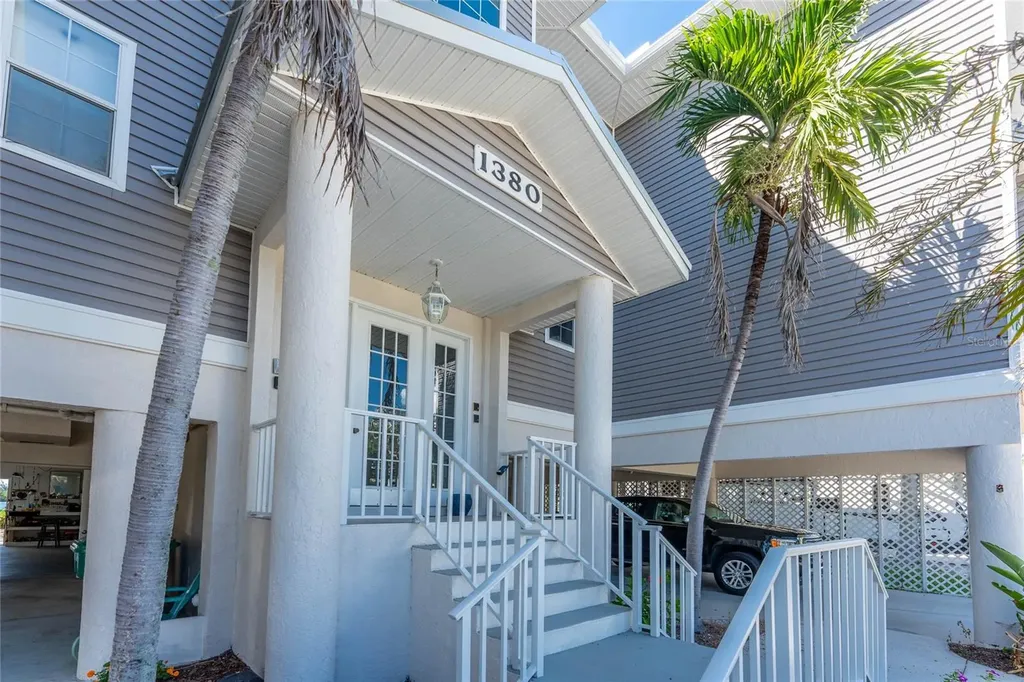 1380 Beach Road Englewood FL 34223