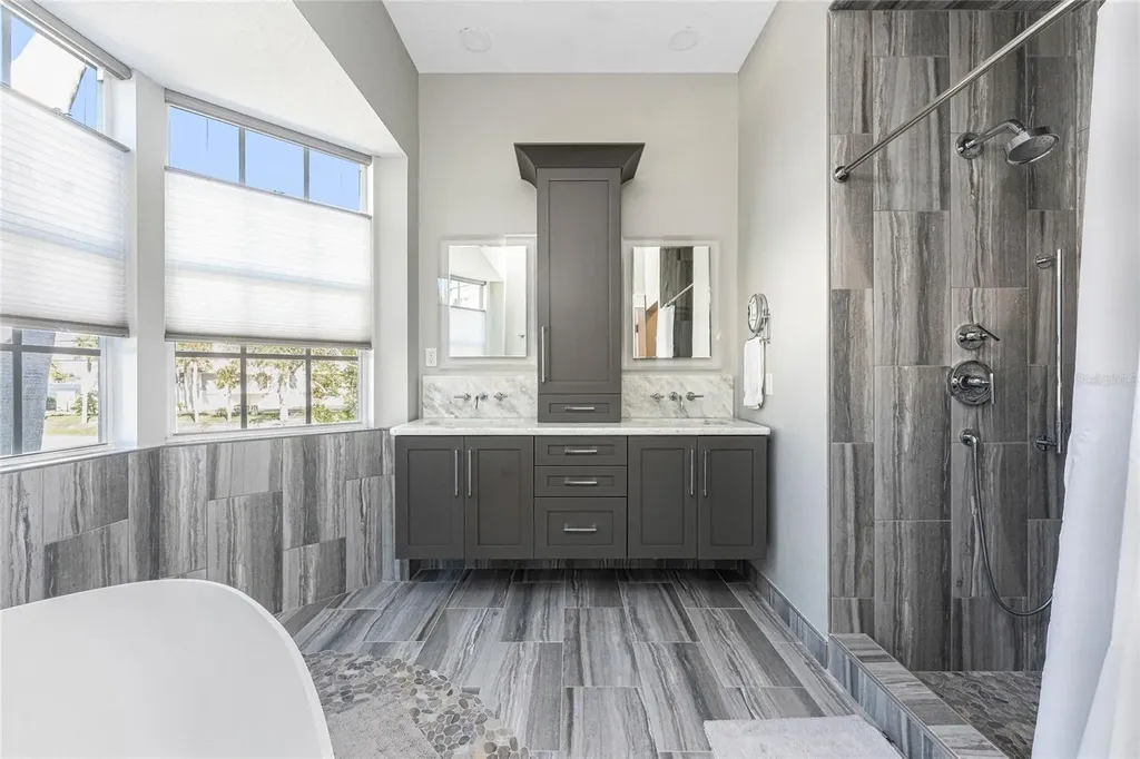 1380 Beach Road Englewood FL 34223