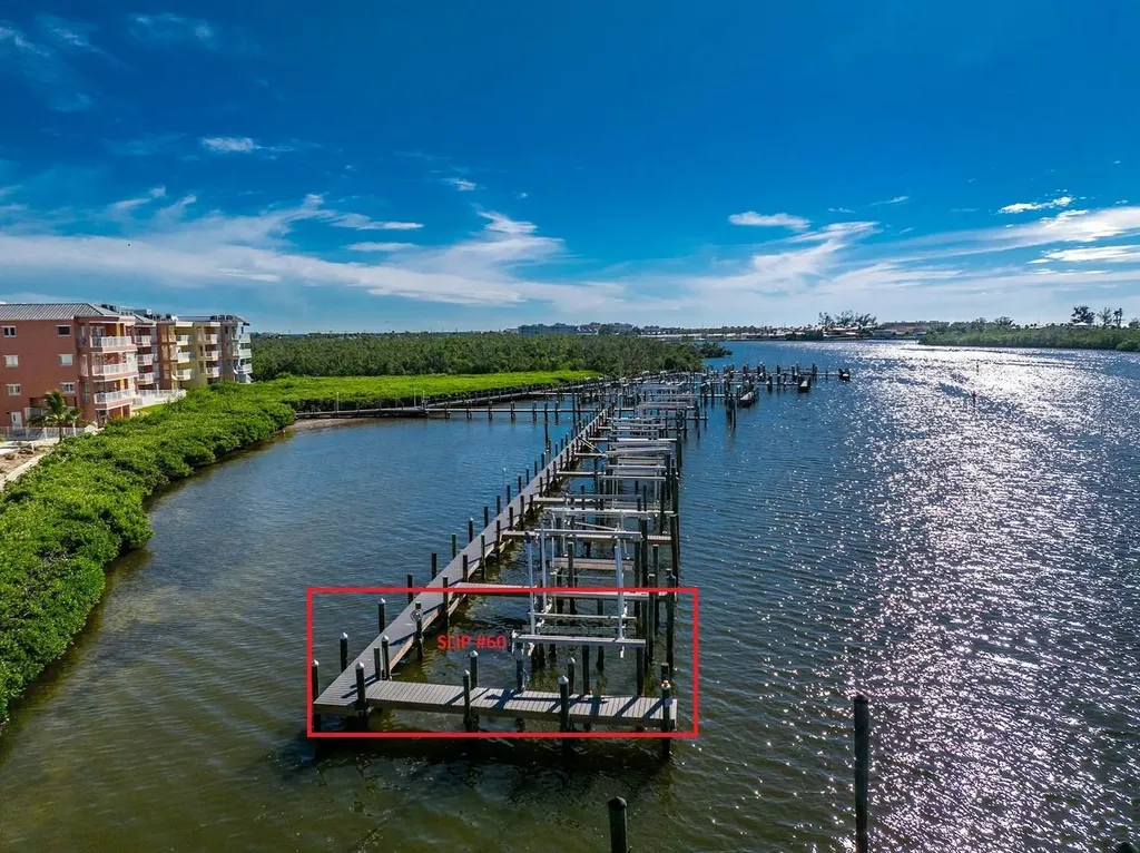 1380 Beach Road Englewood FL 34223