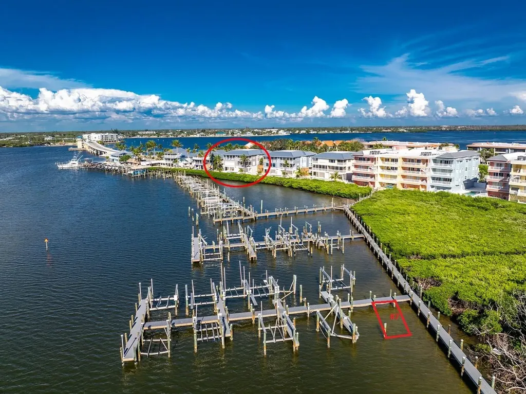 1380 Beach Road Englewood FL 34223