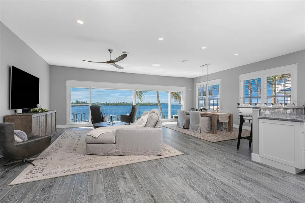 1380 Beach Road Englewood FL 34223