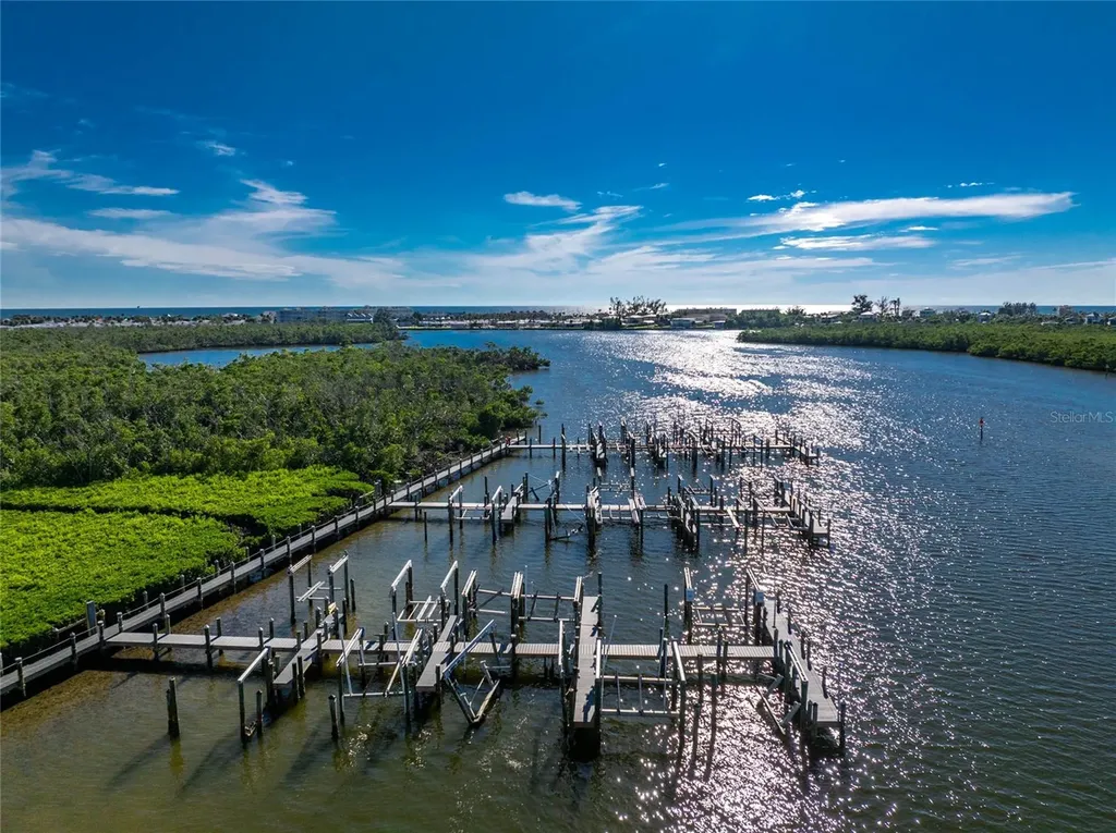 1380 Beach Road Englewood FL 34223