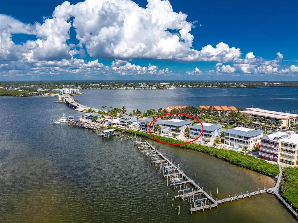 1380 Beach Road Englewood FL 34223