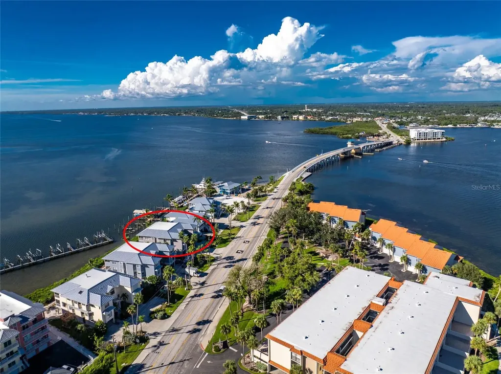 1380 Beach Road Englewood FL 34223