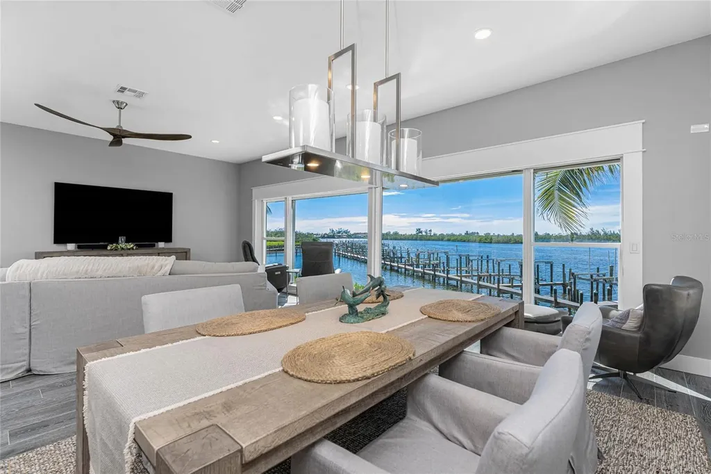 1380 Beach Road Englewood FL 34223