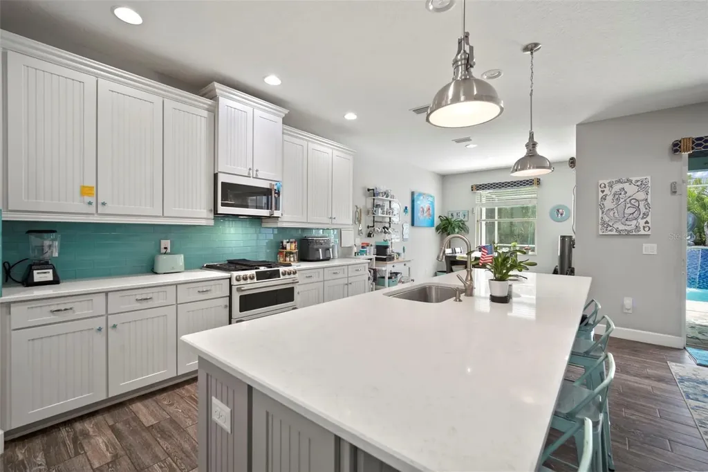 5125 Admiral Pointe Drive Apollo Beach FL 33572