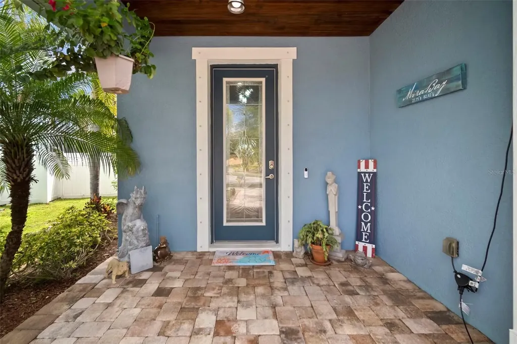 5125 Admiral Pointe Drive Apollo Beach FL 33572