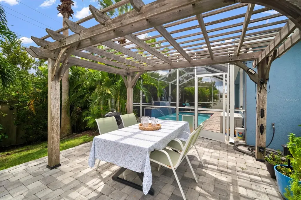 5125 Admiral Pointe Drive Apollo Beach FL 33572