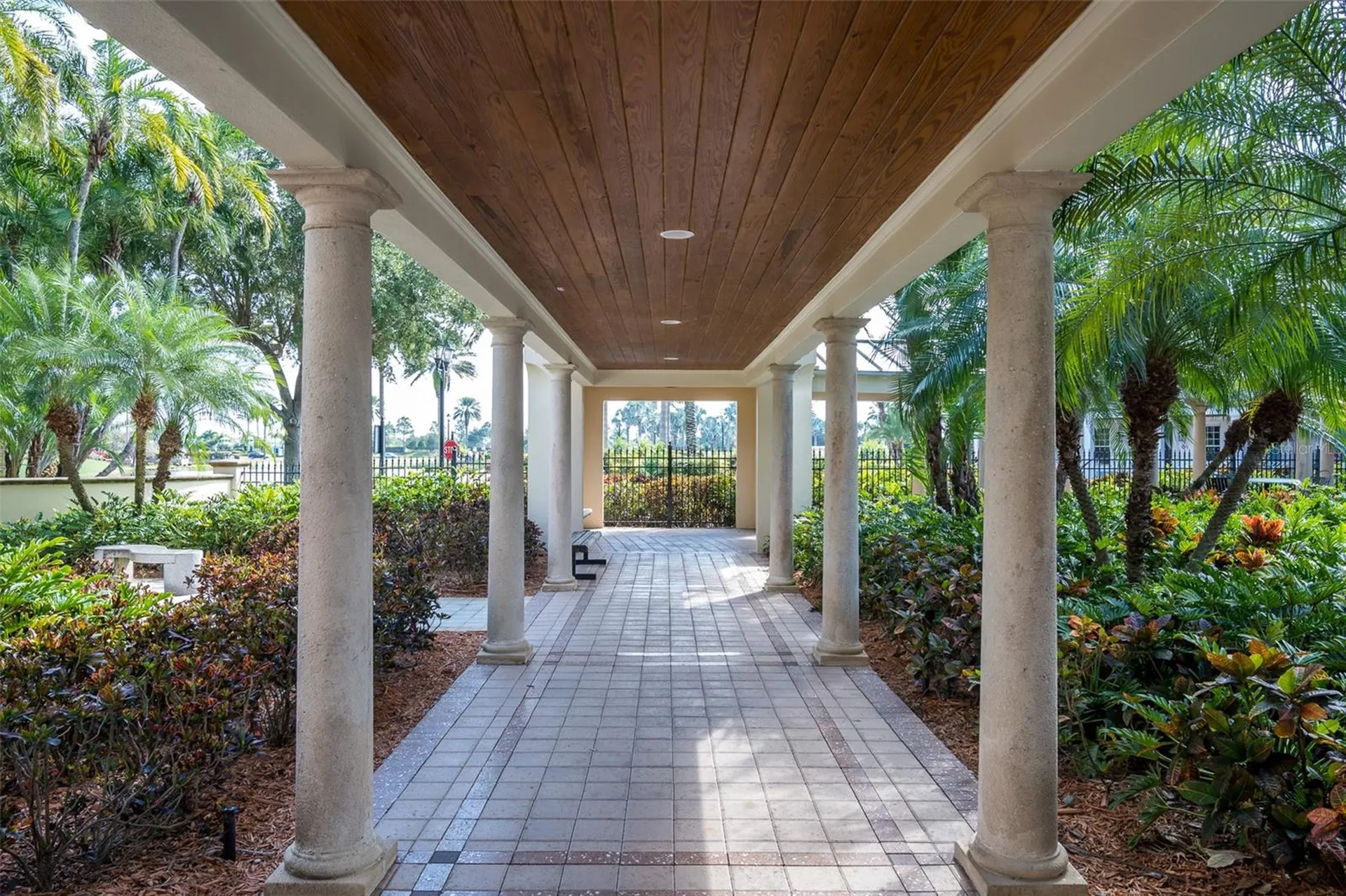 5125 Admiral Pointe Drive Apollo Beach FL 33572