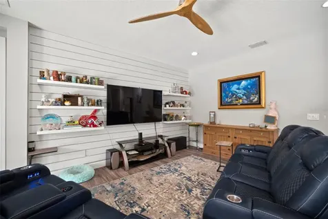 5125 Admiral Pointe Drive Apollo Beach FL 33572