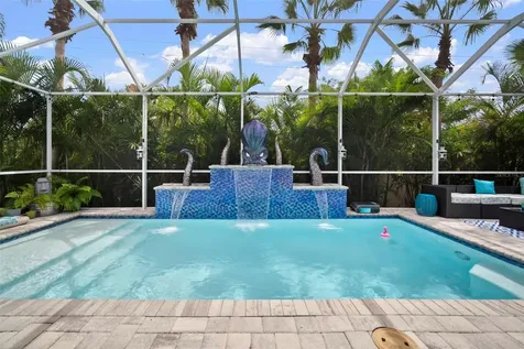 5125 Admiral Pointe Drive Apollo Beach FL 33572