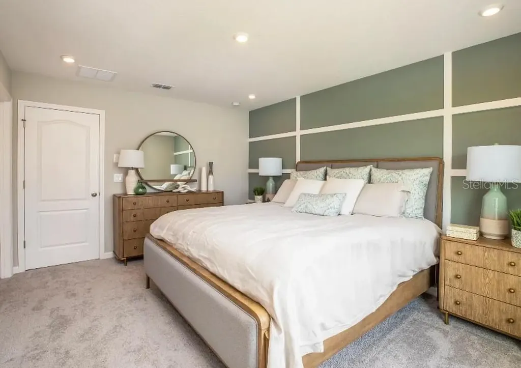 10667 Ironwood Tree Way San Antonio FL 33576