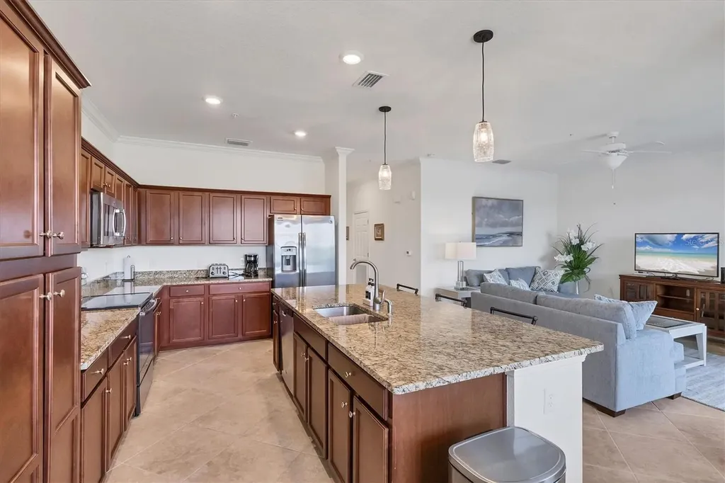 16904 Vardon Terrace Bradenton FL 34211
