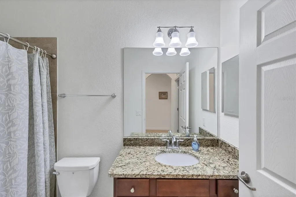 16904 Vardon Terrace Bradenton FL 34211