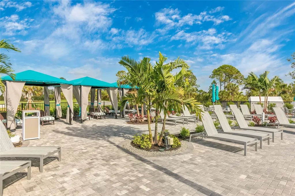 12845 Tulum Loop Venice FL 34293
