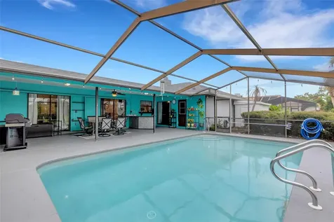 5709 39th Street Circle E Bradenton FL 34203