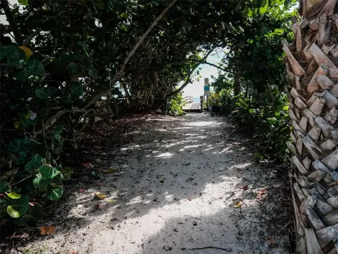 4700 Van Kleeck Drive New Smyrna Beach FL 32169