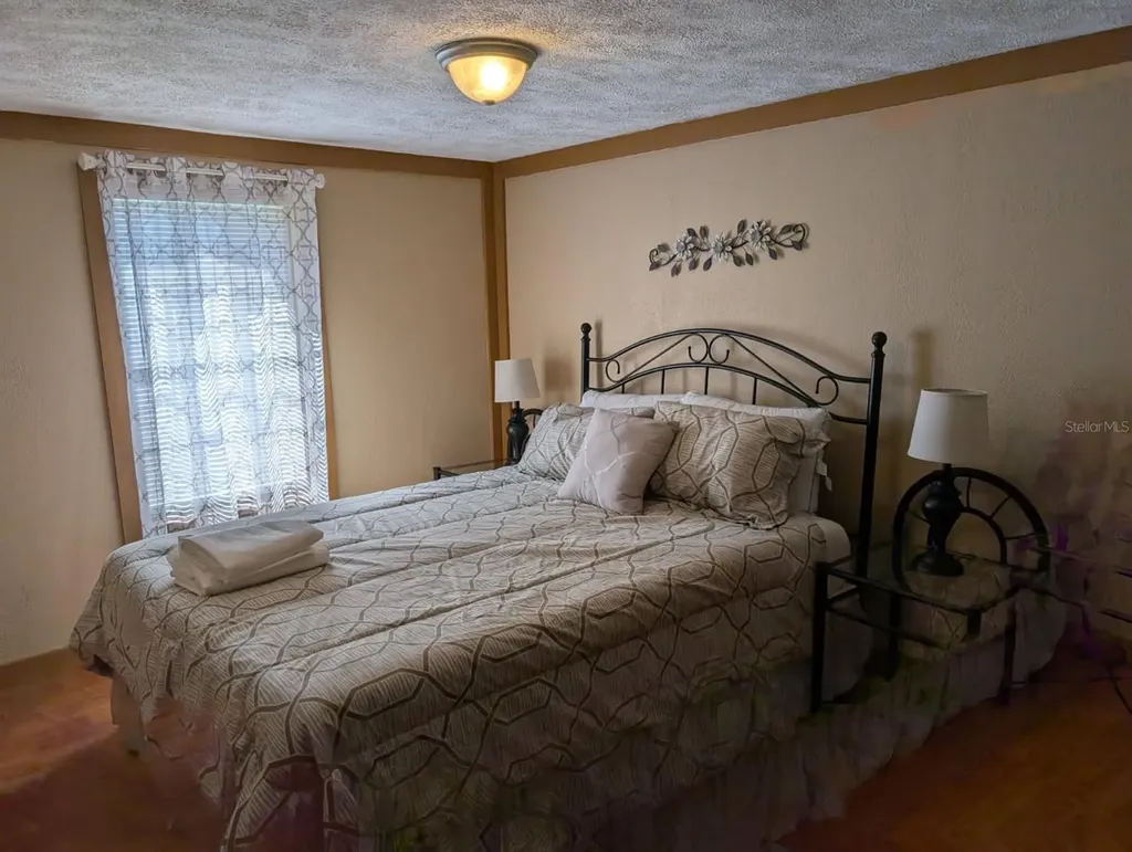 56314 Blue Creek Road Astor FL 32102