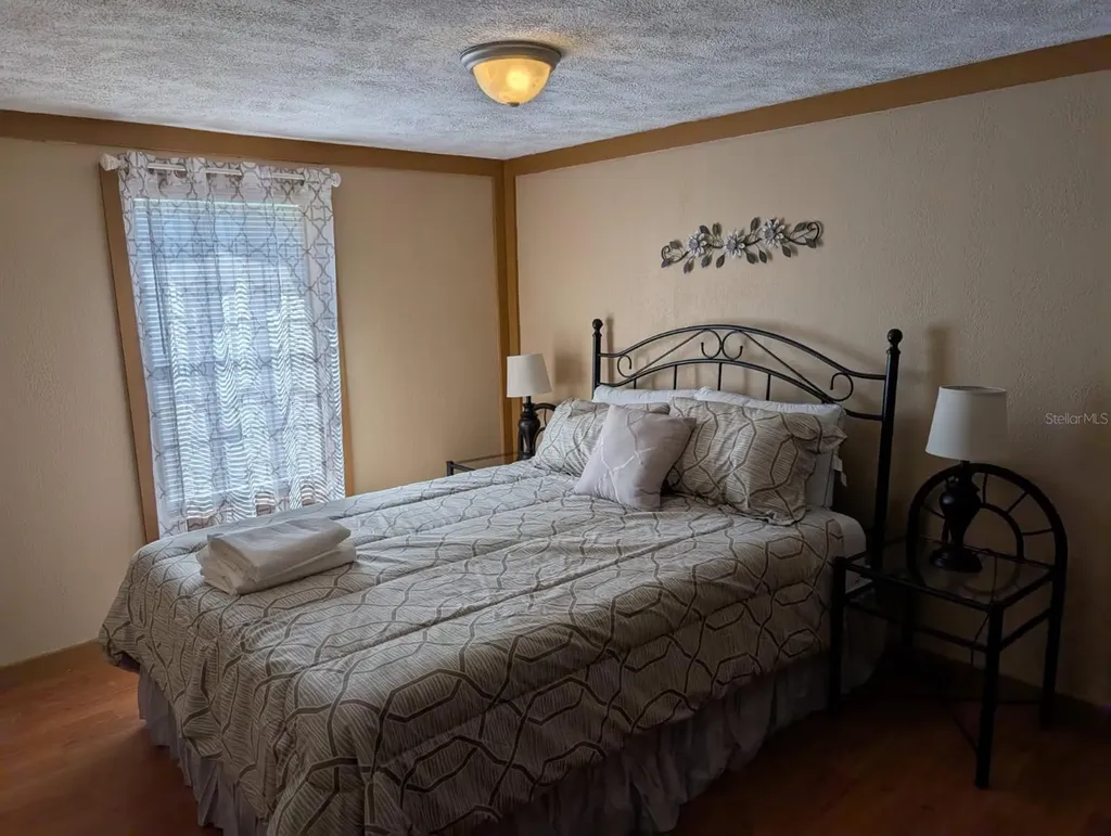 56314 Blue Creek Road Astor FL 32102
