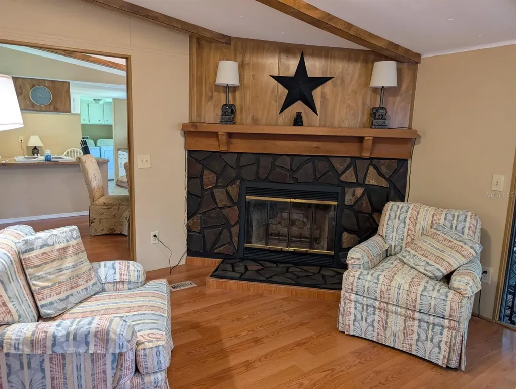 56314 Blue Creek Road Astor FL 32102