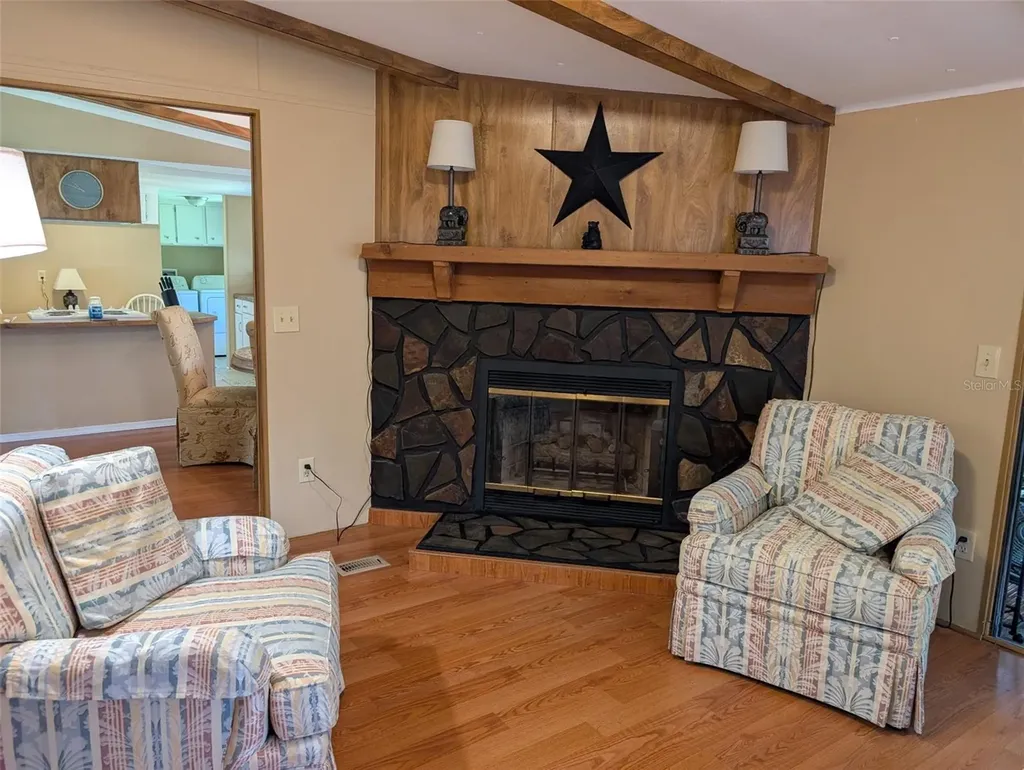 56314 Blue Creek Road Astor FL 32102