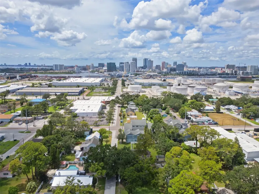 718 S 22nd Street Tampa FL 33605