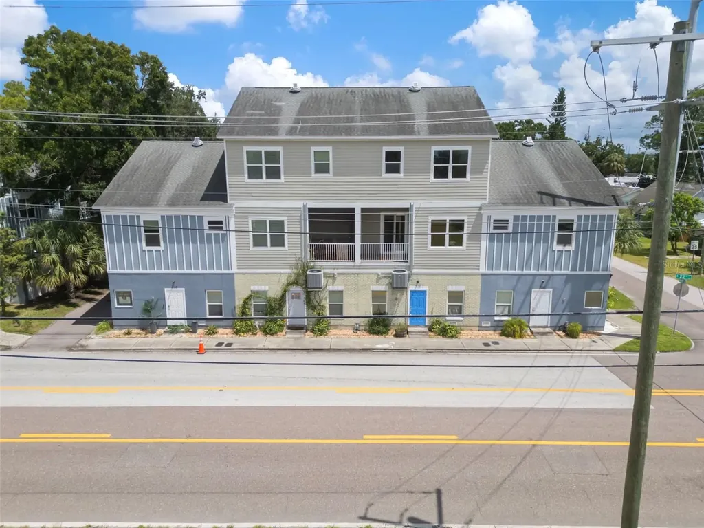 718 S 22nd Street Tampa FL 33605