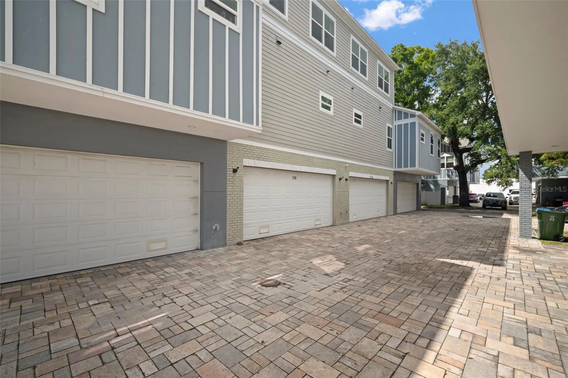 718 S 22nd Street Tampa FL 33605