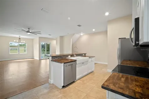 718 S 22nd Street Tampa FL 33605