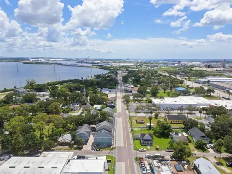 718 S 22nd Street Tampa FL 33605