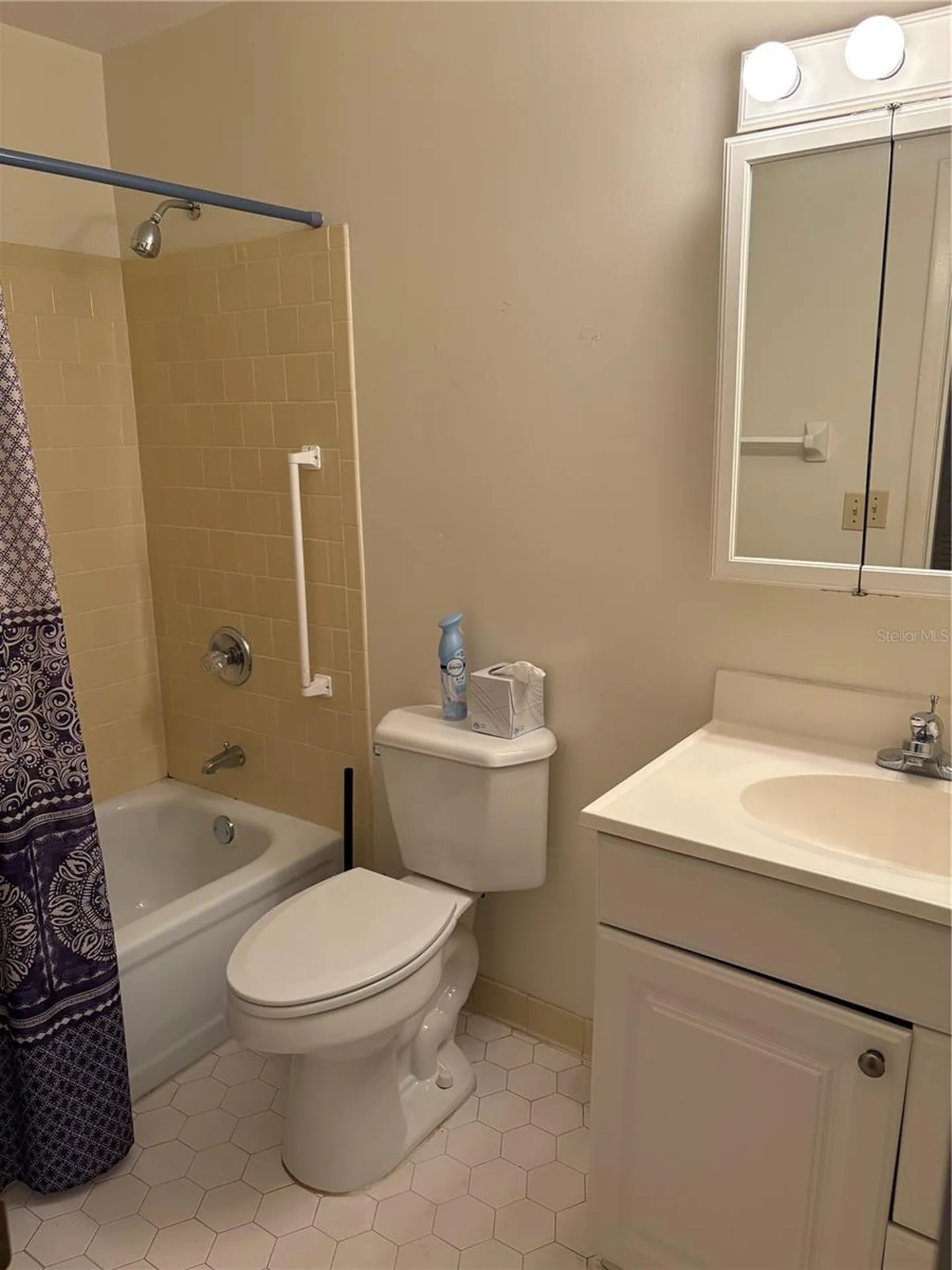 130 E Johnson Avenue Lake Wales FL 33853