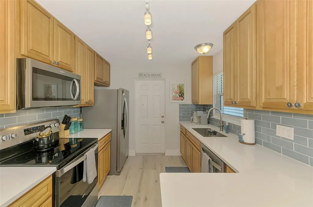 1137 N Moonmist Court Sarasota FL 34242