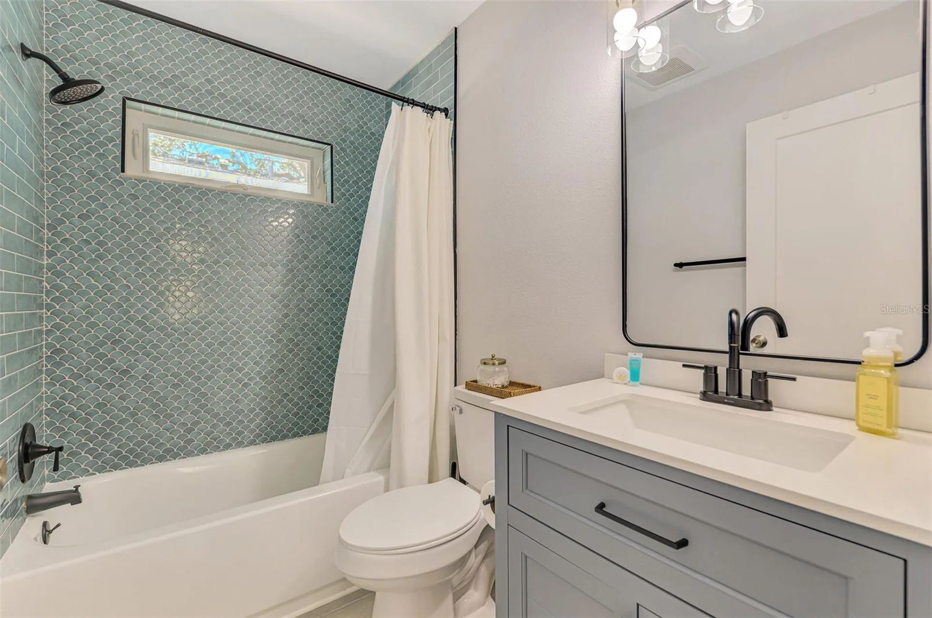1137 N Moonmist Court Sarasota FL 34242