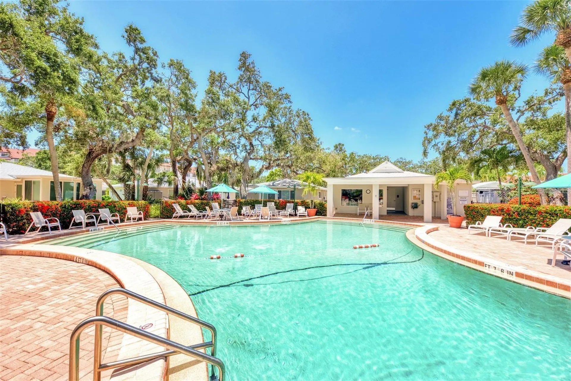 1137 N Moonmist Court Sarasota FL 34242