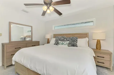 1137 N Moonmist Court Sarasota FL 34242
